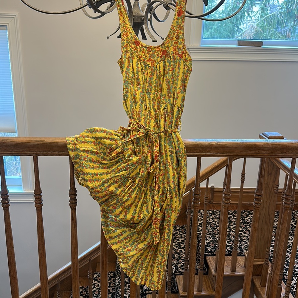 Dress - Picture 5 of 8